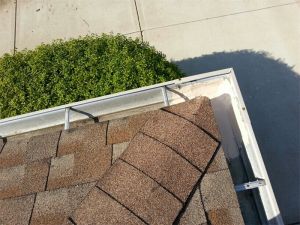 22r gutter repaired